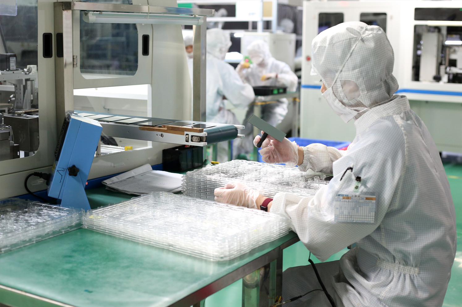 工廠液晶屏廠家直銷有哪些優(yōu)勢？【海飛智顯】-液晶顯示屏生產商